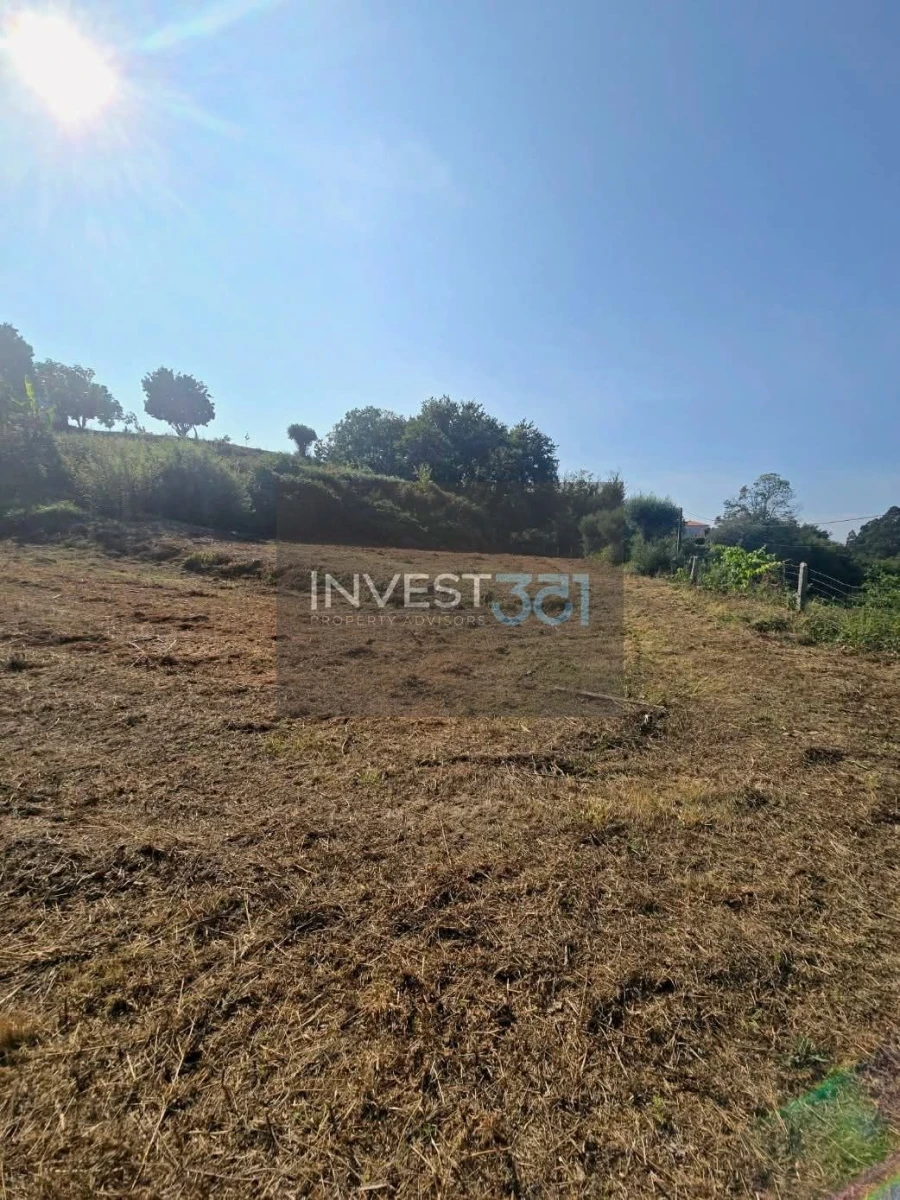 Terreno para Venda em Cornes Foto 4