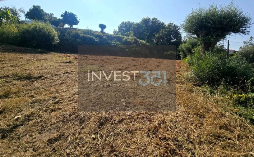 Terreno para Venda em Cornes Foto 2