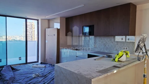 Apartamento T4 para Venda em Matosinhos e Leça da Palmeira