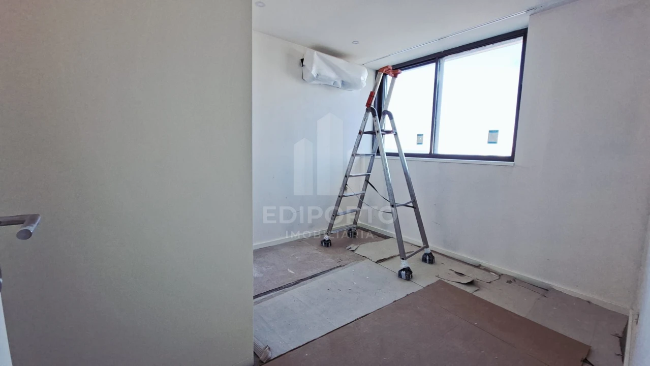 Apartamento T4 para Venda em Matosinhos e Leça da Palmeira Foto 10