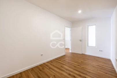 Moradia T3 para Arrendamento em Alcobaça e Vestiaria