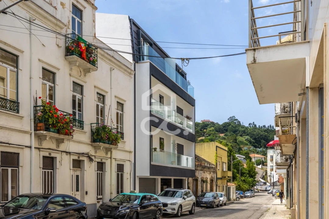 Moradia T3 para Arrendamento em Alcobaça e Vestiaria Foto 5