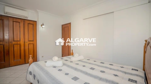 Moradia T2 para Venda em Quarteira