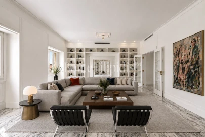 Apartamento T4 para Venda em Arroios