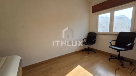 Apartamento T1 para Venda em Venteira