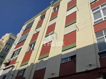 Apartamento T1 para Venda em Venteira