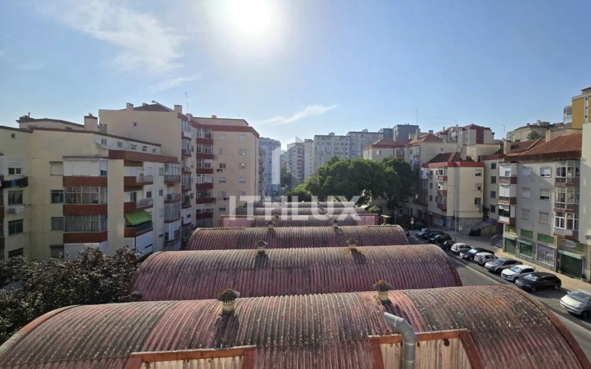 Apartamento T1 para Venda em Venteira Foto 13