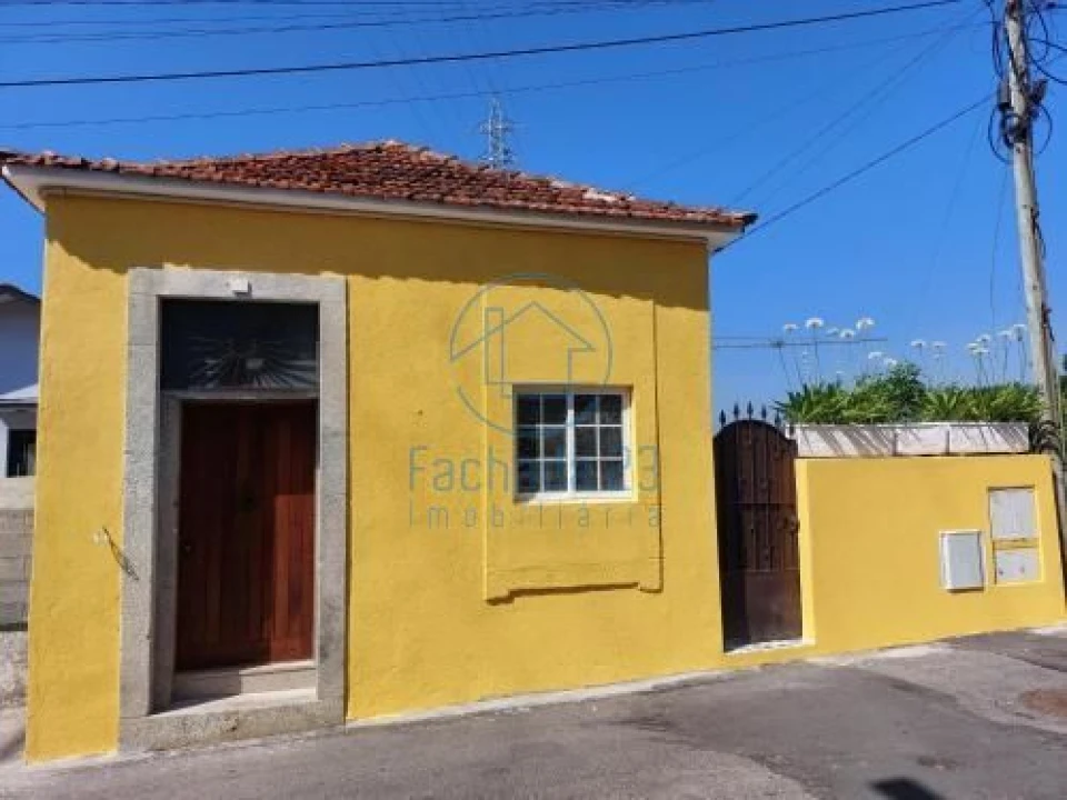 Moradia T6 para Venda em Santa Marinha e São Pedro da Afurada Foto 4