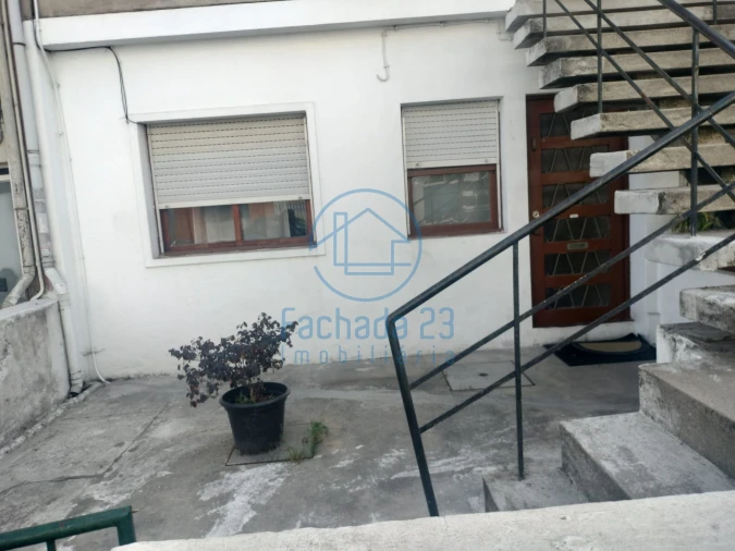 Apartamento T2 para Venda em Oliveira do Douro Foto 6