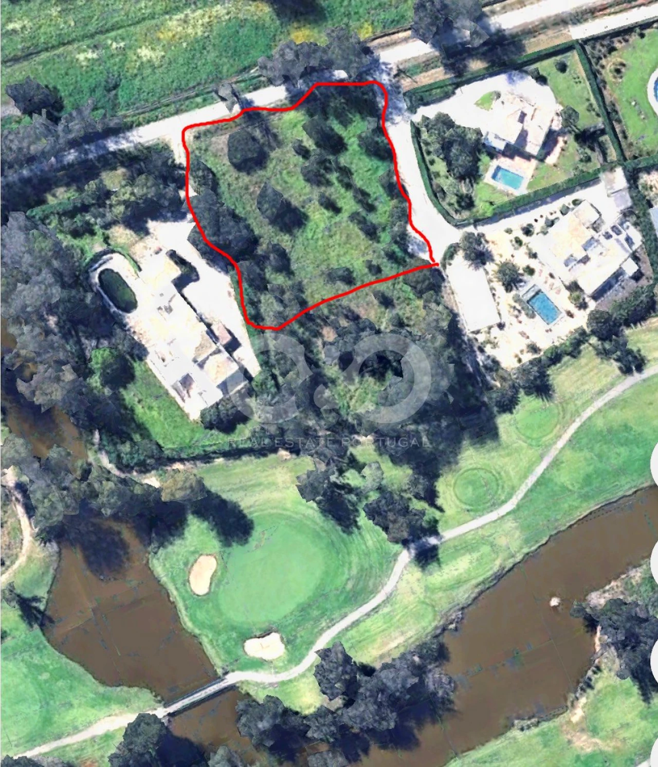 Terreno para Venda em Alvor Foto 1