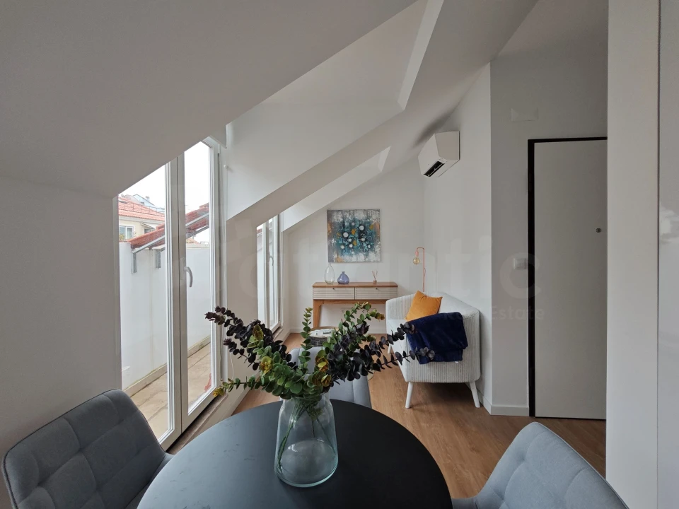 Apartamento T2 para Venda em São Vicente Foto 2