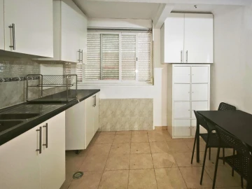 Apartamento T1 para Venda em Benfica