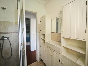 Apartamento T1 para Venda em Benfica