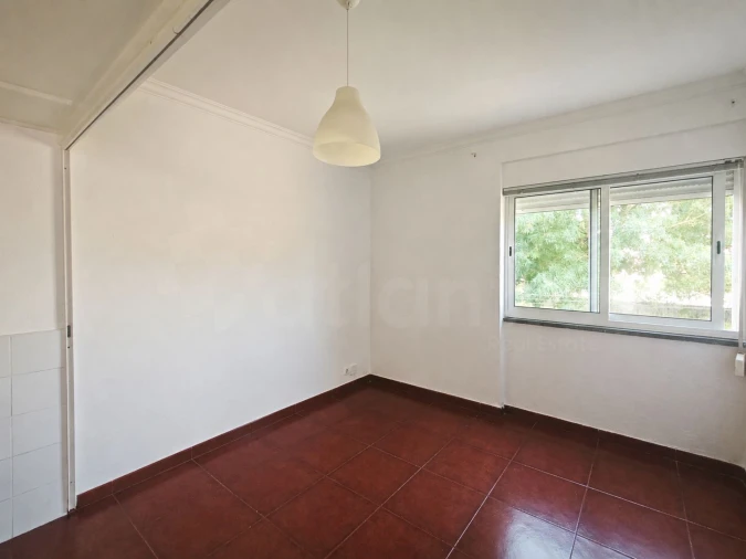 Apartamento T1 para Venda em Benfica Foto 6