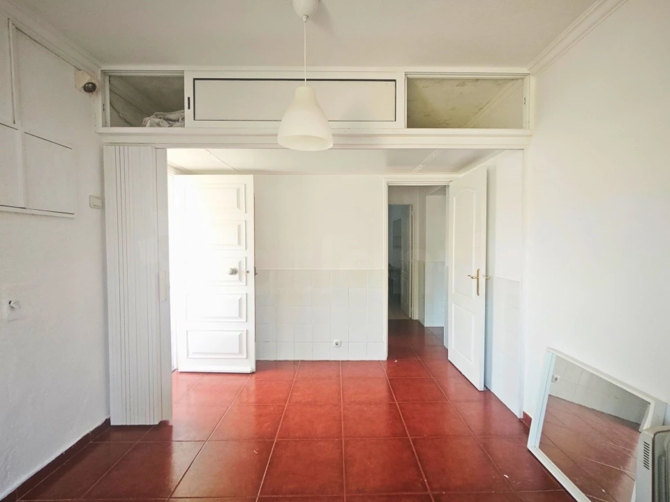 Apartamento T1 para Venda em Benfica Foto 1