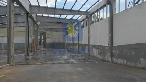 Armazém para Venda em Marinha Grande
