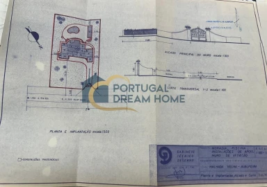 Moradia T5 para Venda em Ferreiras