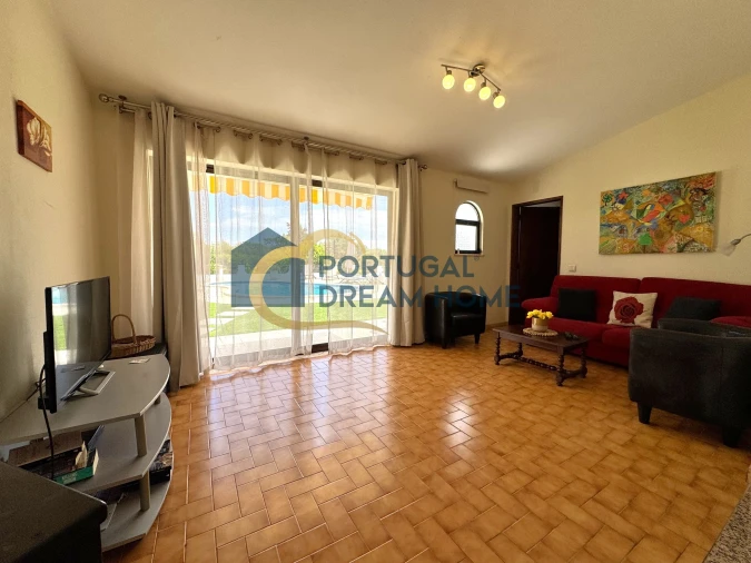 Moradia T5 para Venda em Ferreiras Foto 60