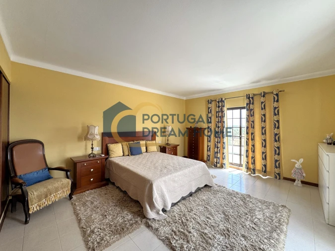 Moradia T5 para Venda em Ferreiras Foto 41