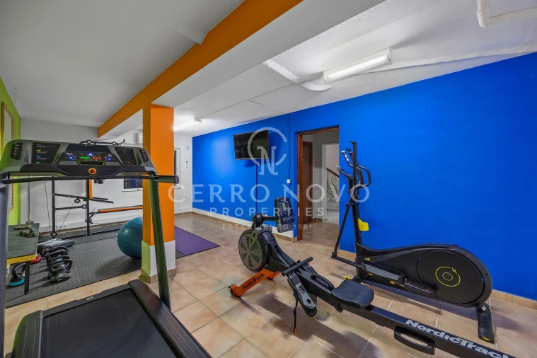 Moradia T4 para Venda em Albufeira e Olhos de Água Foto 28
