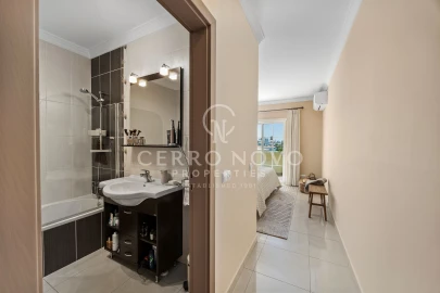 Apartamento T3 para Venda em Albufeira e Olhos de Água