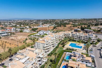 Apartamento T3 para Venda em Albufeira e Olhos de Água