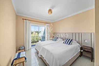 Apartamento T3 para Venda em Albufeira e Olhos de Água