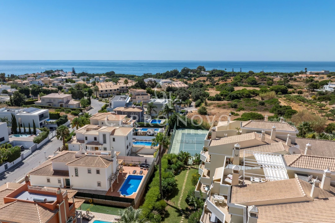Apartamento T3 para Venda em Albufeira e Olhos de Água Foto 35