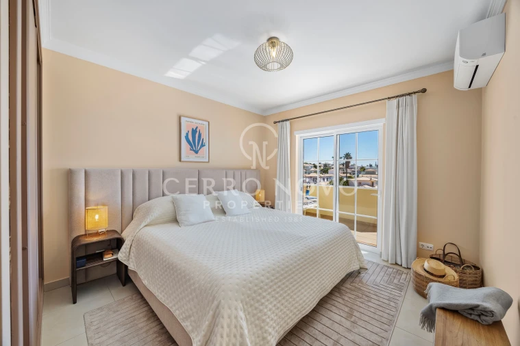 Apartamento T3 para Venda em Albufeira e Olhos de Água Foto 5