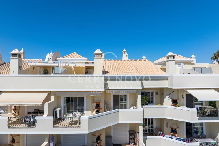 Apartamento T3 para Venda em Albufeira e Olhos de Água Foto 27