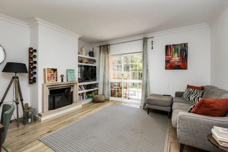 Apartamento T3 para Venda em Alcabideche Foto 8