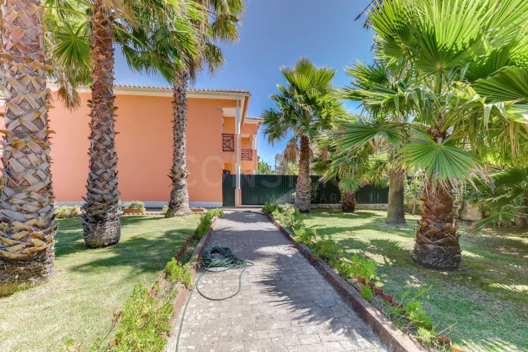 Apartamento T3 para Venda em Alcabideche Foto 2