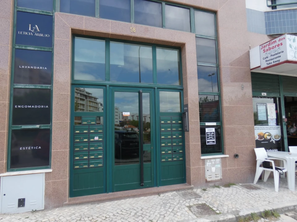 Apartamento T3 para Venda em Caparica e Trafaria Foto 32
