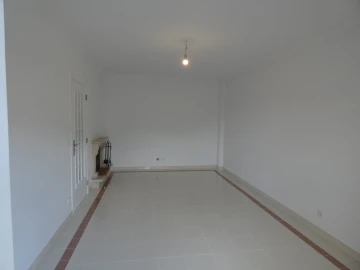 Apartamento T3 para Venda em Caparica e Trafaria