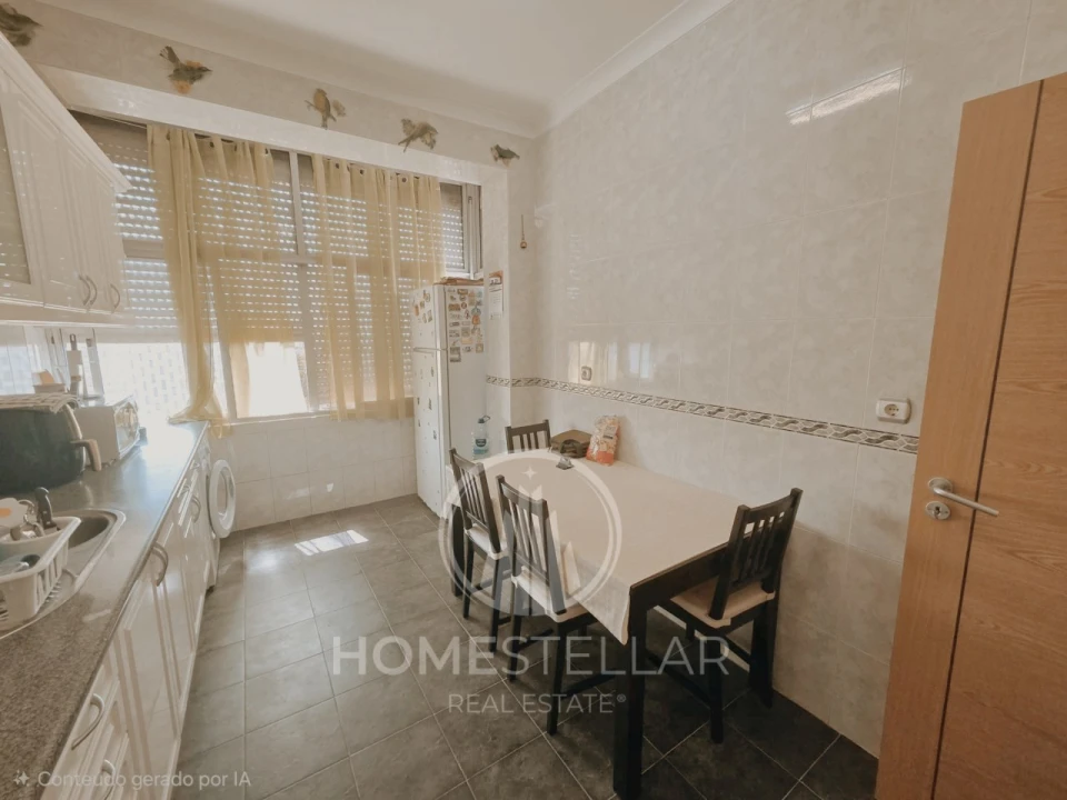 Apartamento T2 para Venda em Barreiro e Lavradio Foto 12