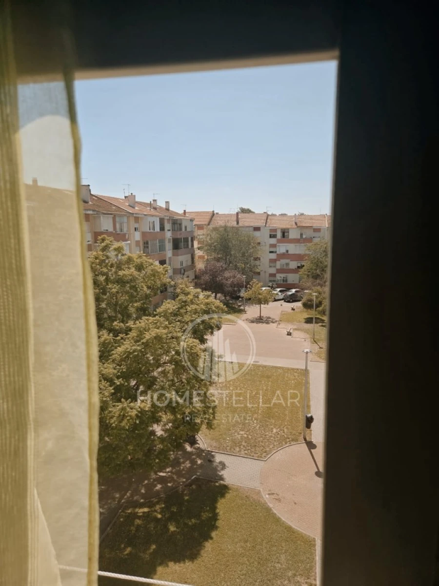 Apartamento T2 para Venda em Barreiro e Lavradio Foto 13