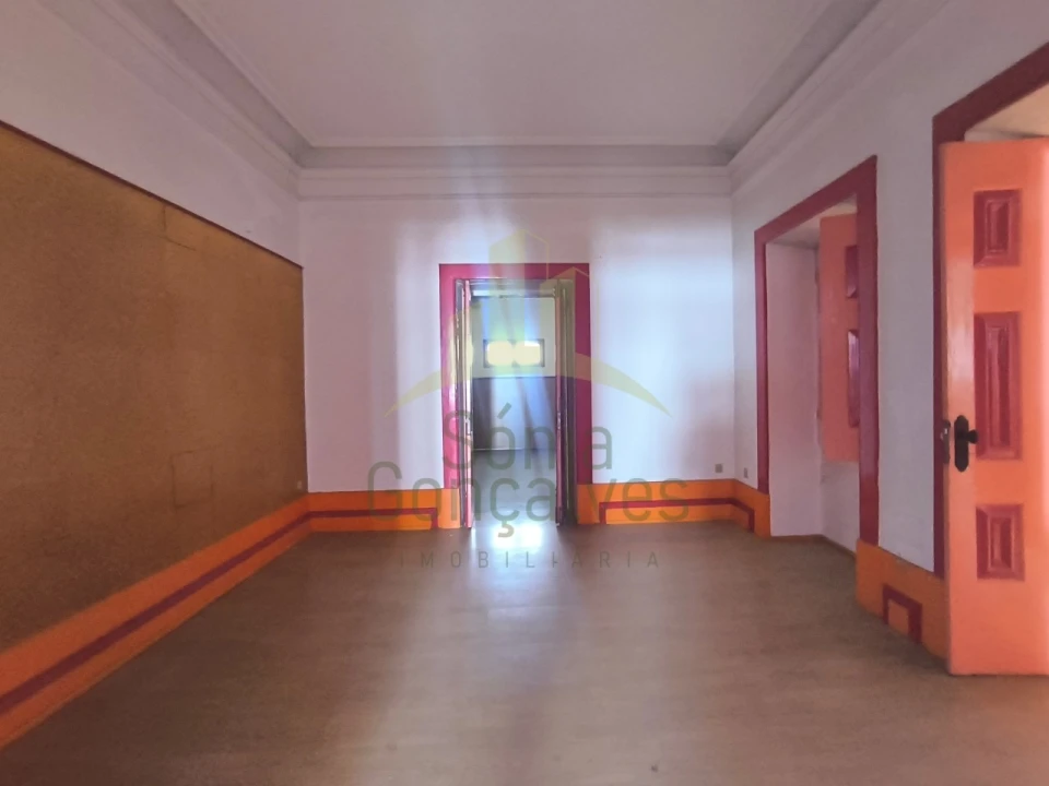 Prédio para Venda em Santa Maria Maior e Monserrate e Meadela Foto 7