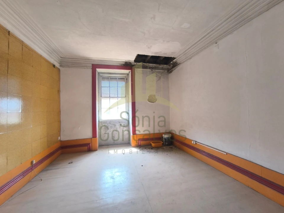 Prédio para Venda em Santa Maria Maior e Monserrate e Meadela Foto 12