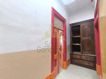 Prédio para Venda em Santa Maria Maior e Monserrate e Meadela