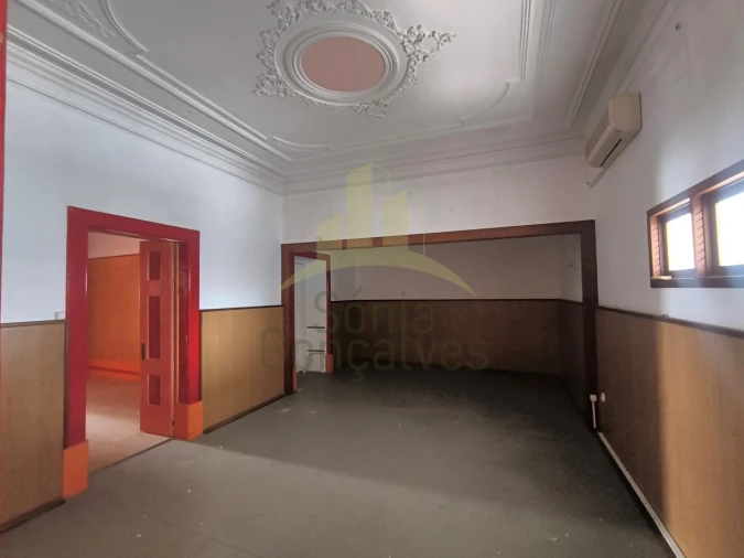 Prédio para Venda em Santa Maria Maior e Monserrate e Meadela Foto 6