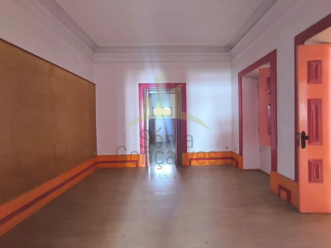 Prédio para Venda em Santa Maria Maior e Monserrate e Meadela Foto 7