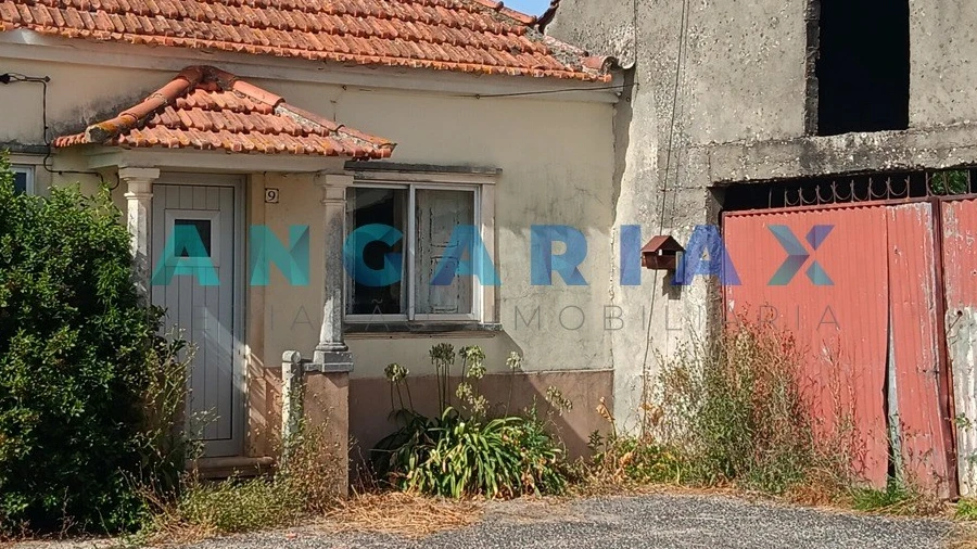 Moradia T2 para Venda em Batalha