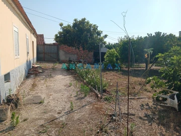 Moradia T2 para Venda em Calvaria de Cima