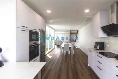 Moradia T4 para Venda em Milagres