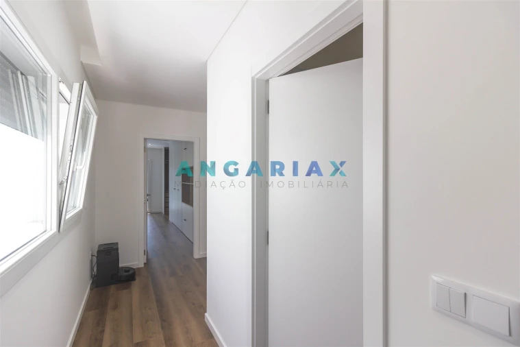 Moradia T4 para Venda em Milagres Foto 19