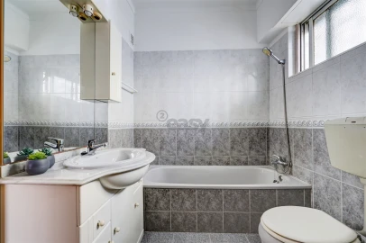 Apartamento T2 para Venda em Cacém e São Marcos