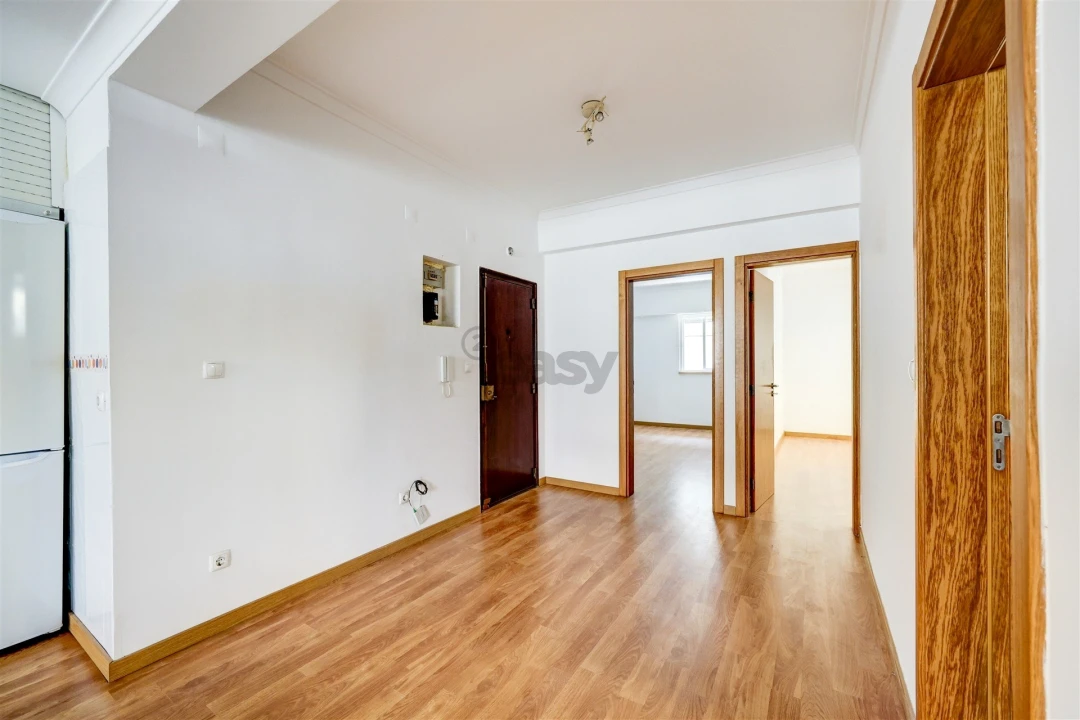 Apartamento T2 para Venda em Cacém e São Marcos Foto 14