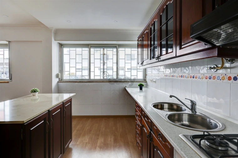 Apartamento T2 para Venda em Cacém e São Marcos Foto 11