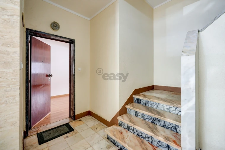 Apartamento T2 para Venda em Cacém e São Marcos Foto 26