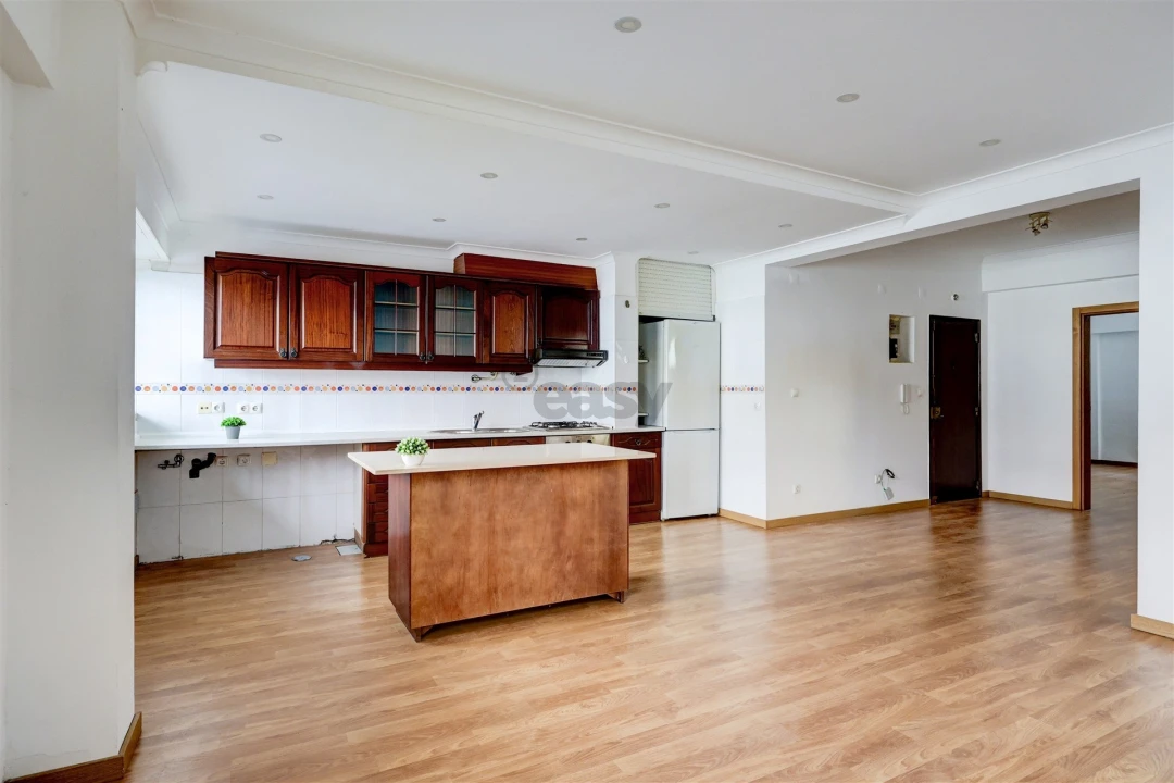 Apartamento T2 para Venda em Cacém e São Marcos Foto 9